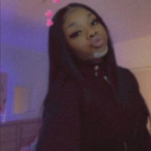 Meet your Posher, Tasia